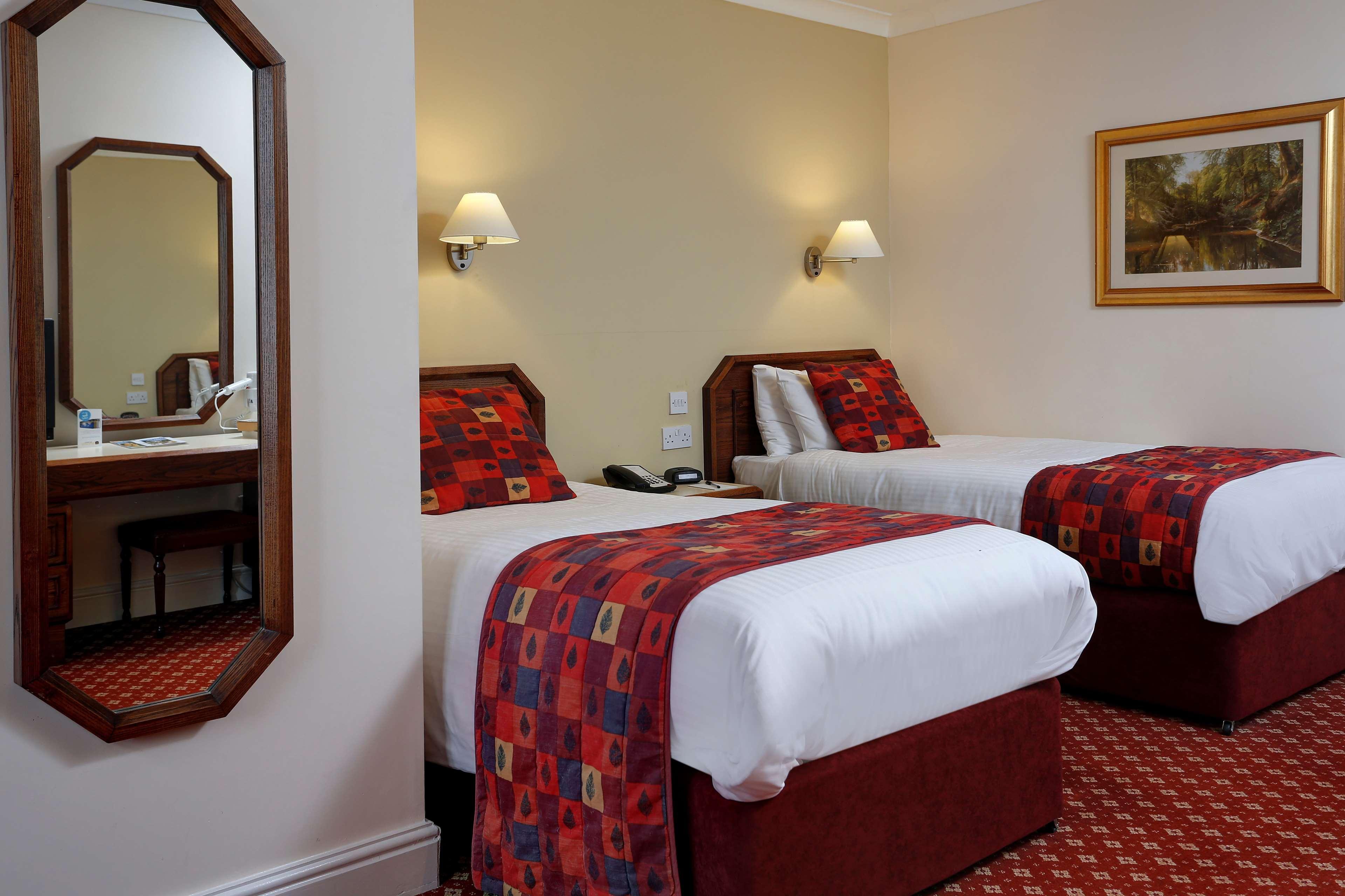Crewe Arms Hotel Екстериор снимка